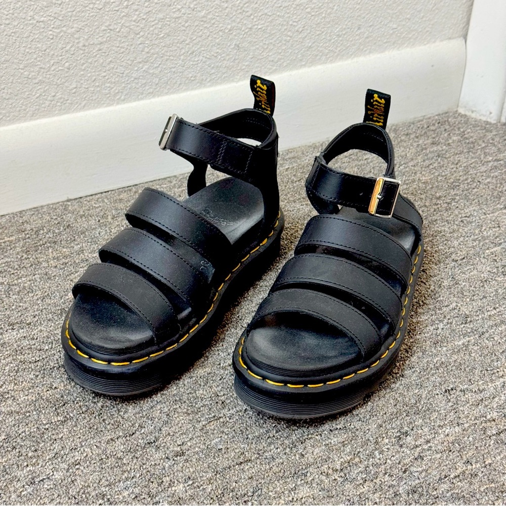 Dr. Martens Blaire Sandal
